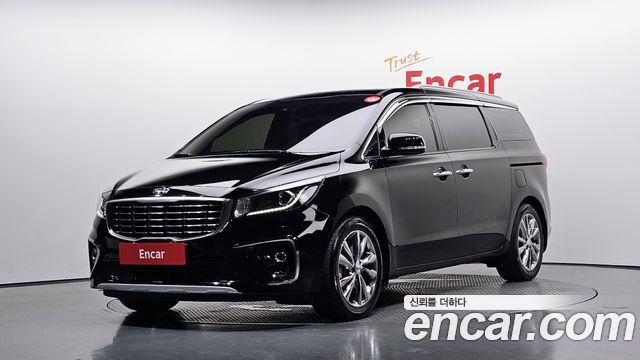 Kia Carnival — exterior