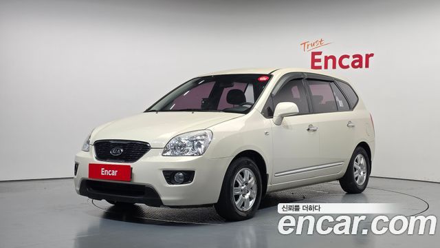 Kia Carens — exterior