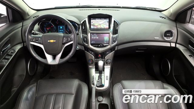 Chevrolet Korea Cruze — interior