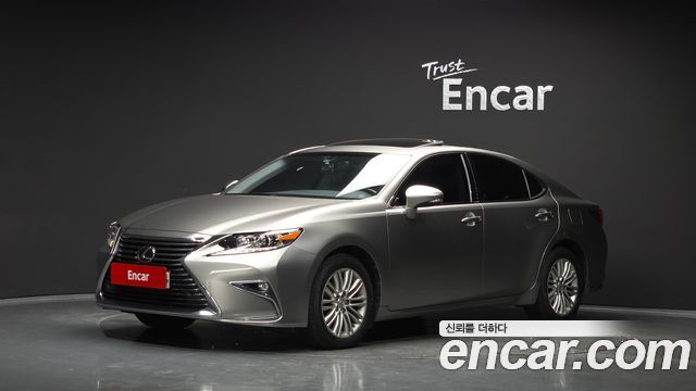 Lexus ES — exterior