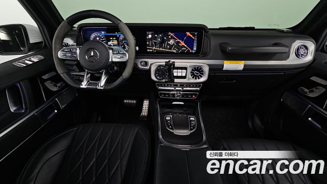 Mercedes-Benz G-Class — interior