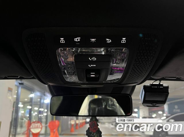 Mercedes-Benz CLA-Class — interior
