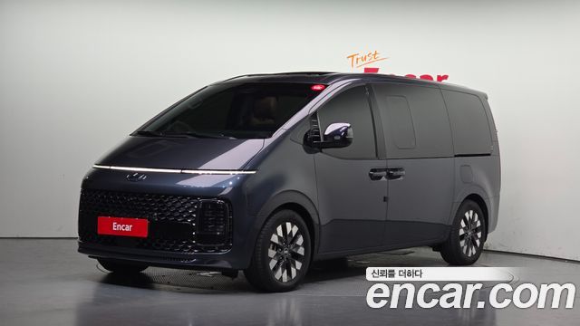 Hyundai Staria