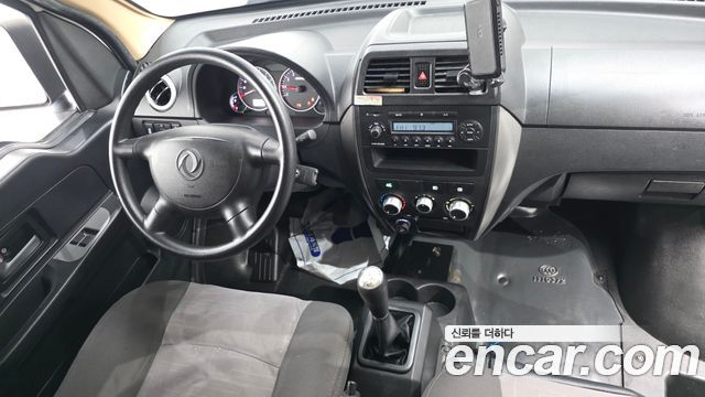 DFSK C35 — interior
