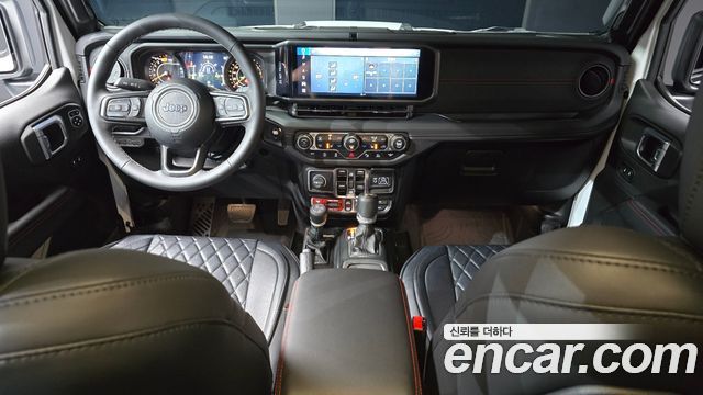 Jeep Wrangler — interior