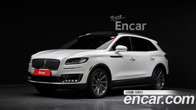 Lincoln Nautilus — exterior
