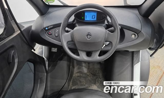 Renault Korea Twizy — interior
