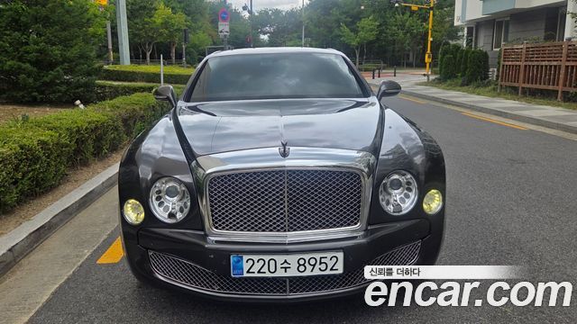 Bentley Mulsanne — exterior