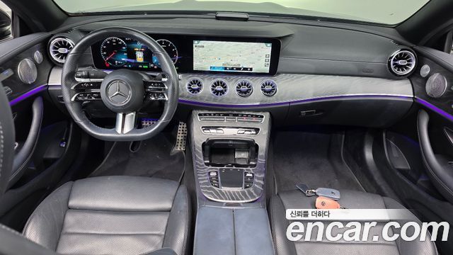 Mercedes-Benz E-Class — interior