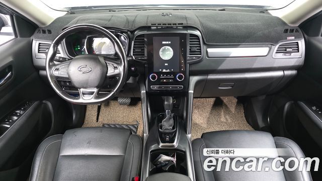 Renault Korea QM6 — interior