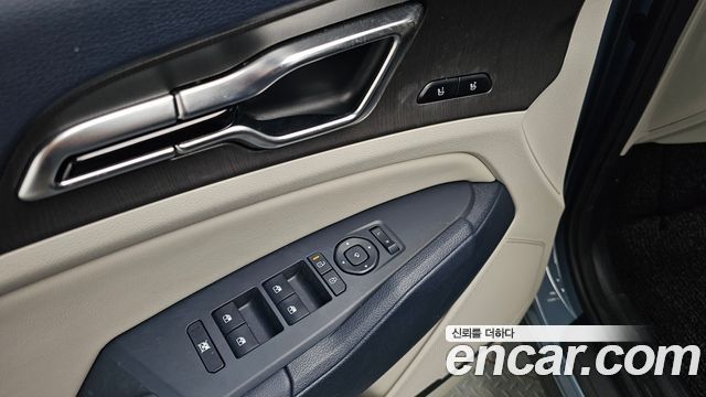 Kia Sportage — interior