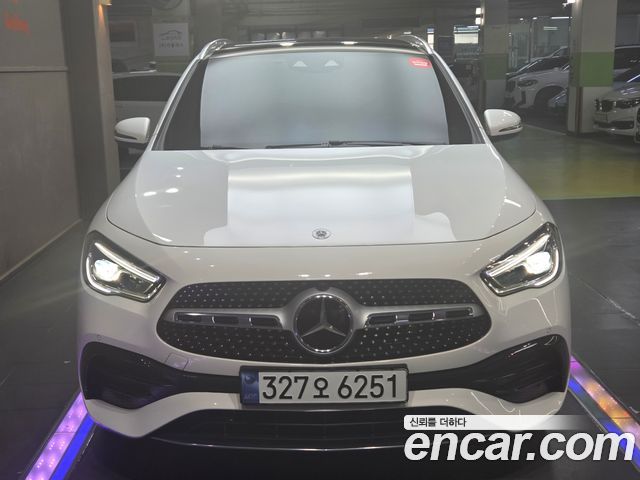Mercedes-Benz GLA-Class — exterior