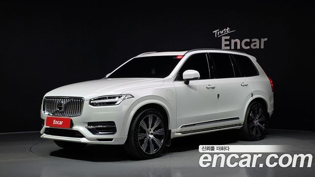 Volvo XC90 — exterior