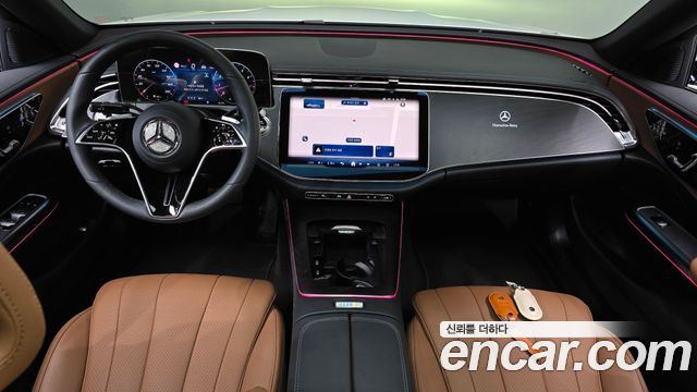 Mercedes-Benz E-Class — interior