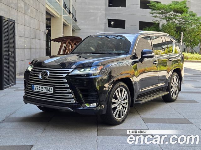 Lexus LX — exterior