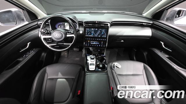 Hyundai Tucson — interior