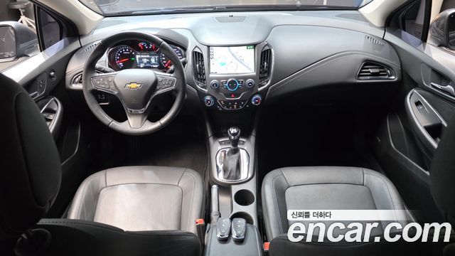 Chevrolet Korea Cruze — interior