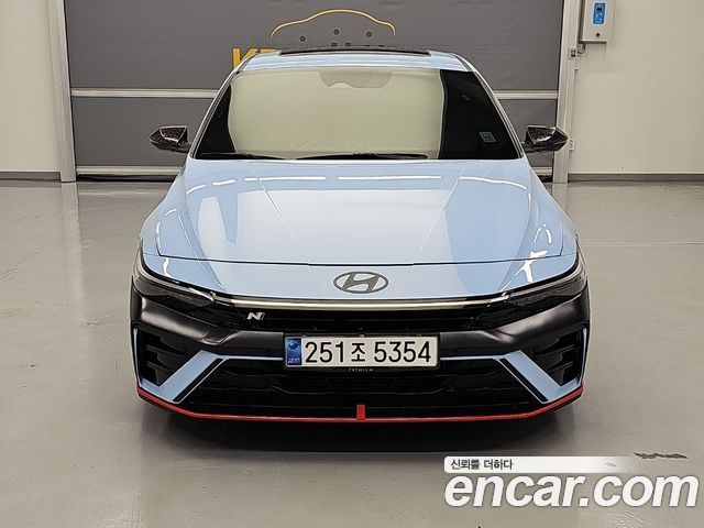 Hyundai Avante — exterior