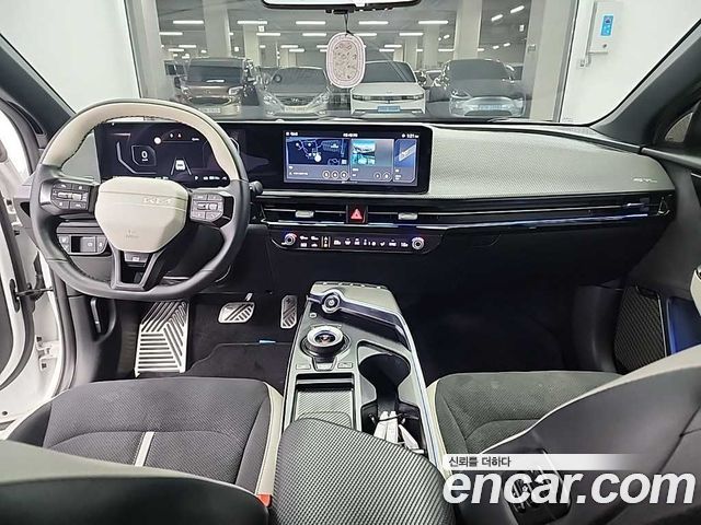Kia EV6 — interior