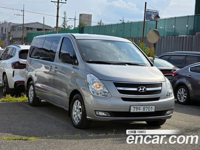 Hyundai Starex — exterior