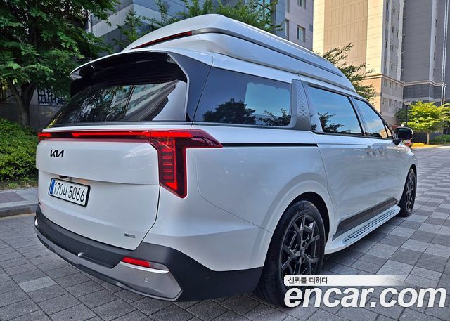 Kia Carnival — interior