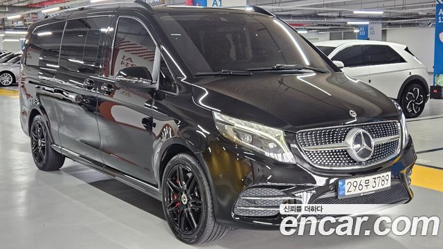 Mercedes-Benz V-Class — exterior