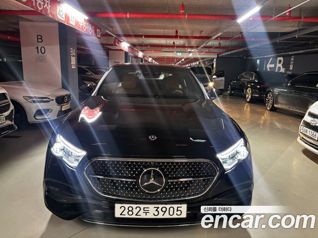Mercedes-Benz E-Class — exterior