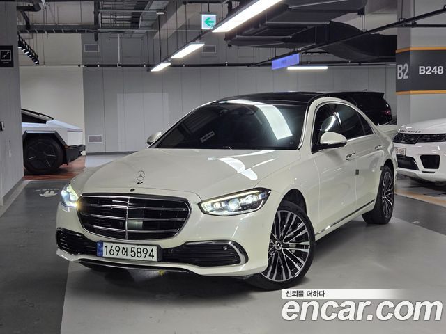 Mercedes-Benz S-Class — exterior
