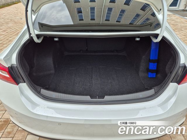 Chevrolet Korea Malibu — interior