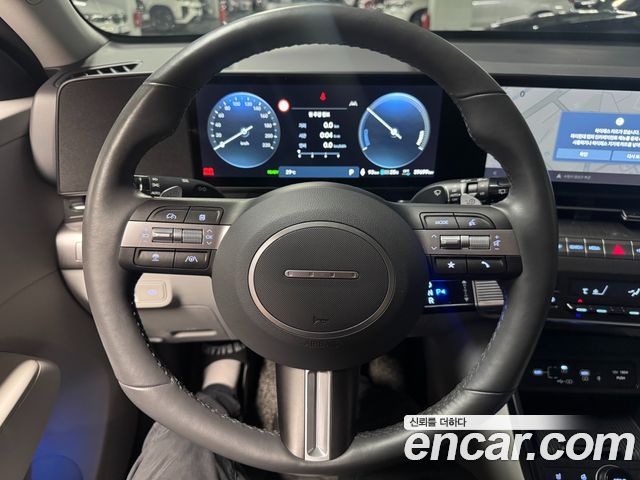 Hyundai Kona — interior