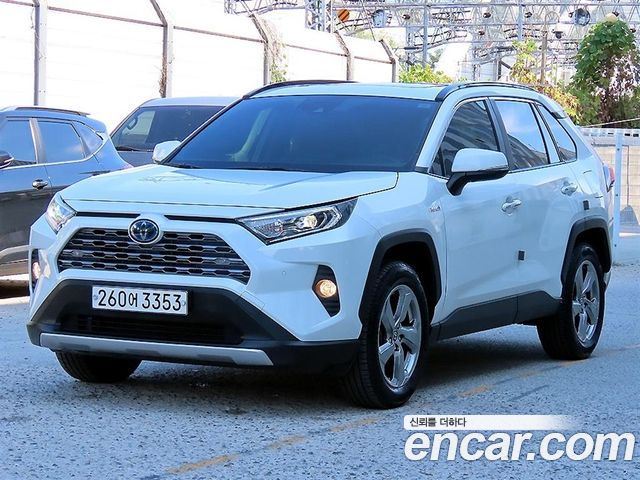 Toyota RAV4 — exterior