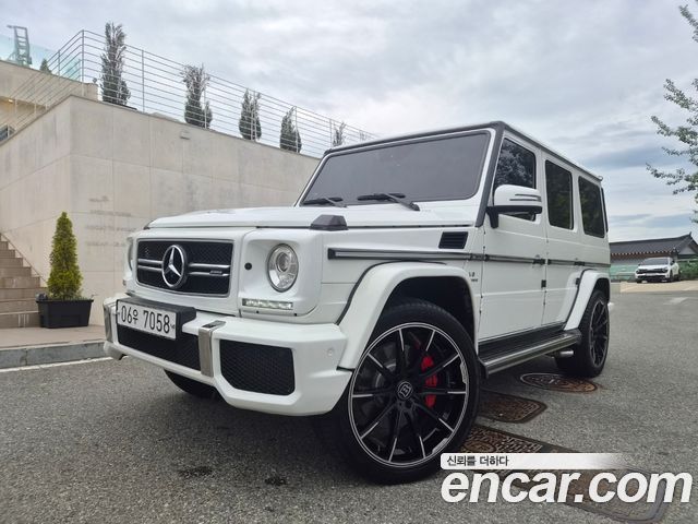 Mercedes-Benz G-Class — exterior