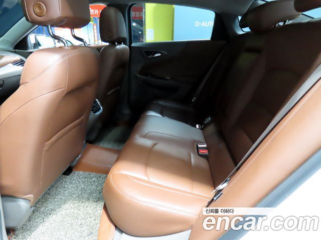 Chevrolet Korea Malibu — interior