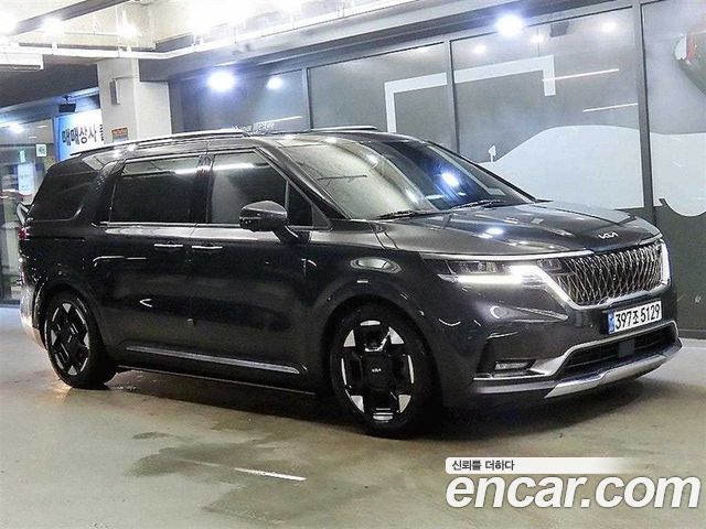 Kia Carnival — exterior