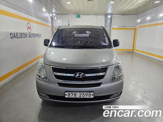 Hyundai Starex — exterior