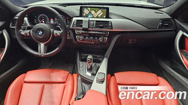 BMW 3 Series — interior