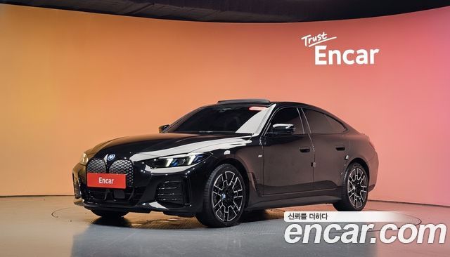 BMW i4
