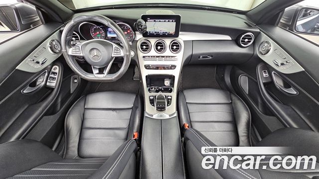Mercedes-Benz C-Class — interior