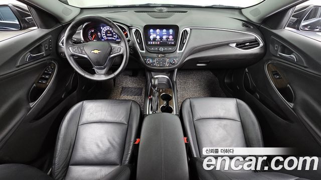 Chevrolet Korea Malibu — interior