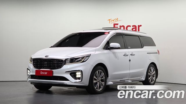 Kia Carnival — exterior