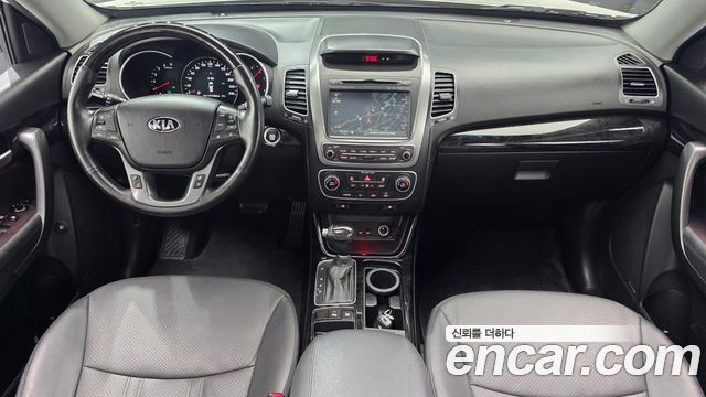 Kia Sorento — interior