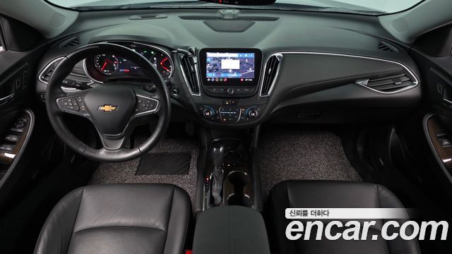 Chevrolet Korea Malibu — interior