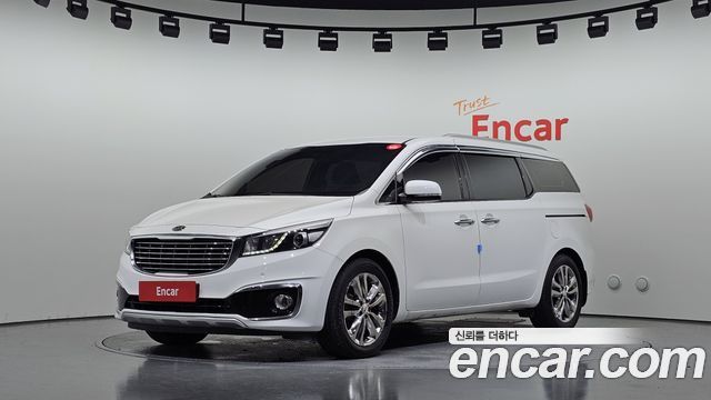 Kia Carnival — exterior