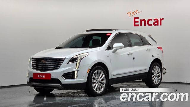 Cadillac XT5 — exterior