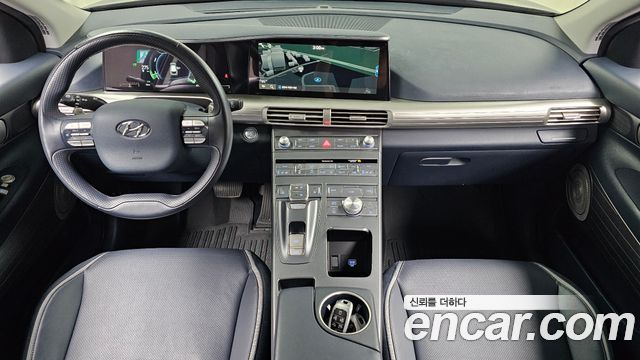 Hyundai Nexo — interior