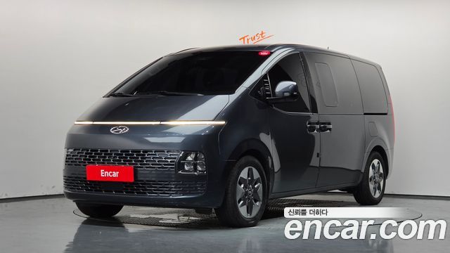 Hyundai Staria — exterior
