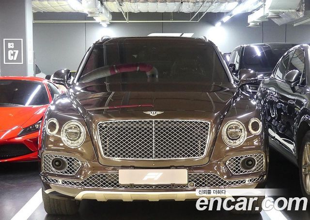Bentley Bentayga — exterior