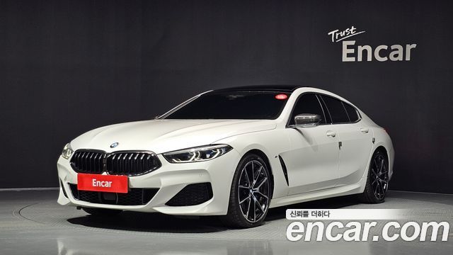 BMW 8 Series — exterior