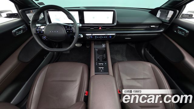 Hyundai IONIQ 6 — interior