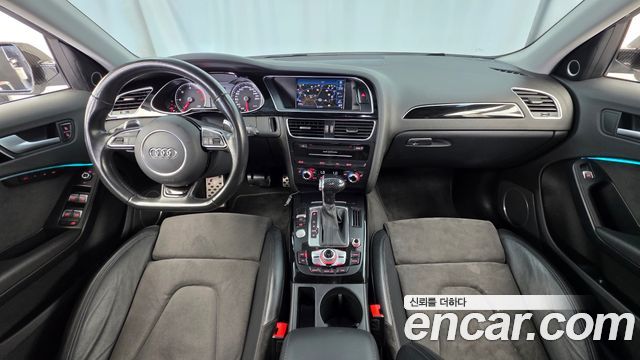 Audi A4 — interior